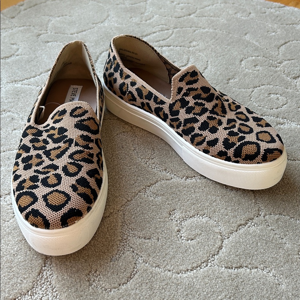 Steve Madden Mailer Leopard Print Slip-On